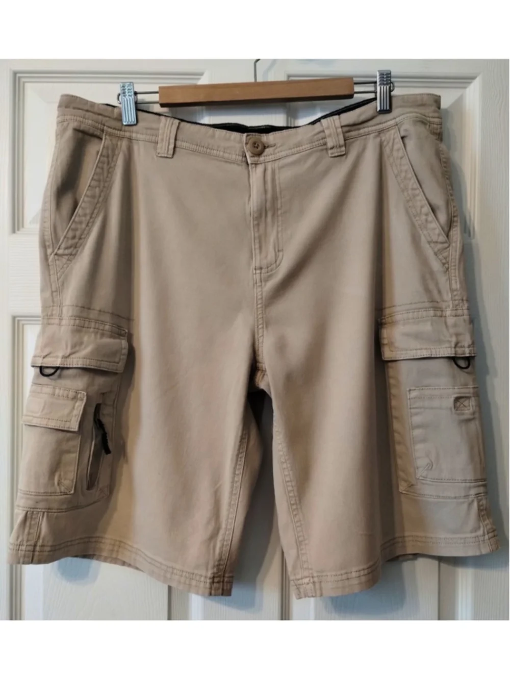 Men's Modern Culture Beige Cargo Shorts